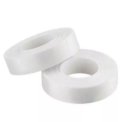 Askina İpek ipek yara bandı 2,5 cm x 9,1 m, 12 adet Askina İpek ipek yara bandı 2,5 cm x 9,1 m, 12 adet